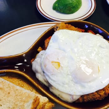 Egg Works - Fried Chicken Skillet - Breakfast & Brunch Near Me - Las Vegas, Nevada