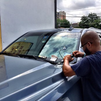 Glass Cars - Filling cracks/chips before they spread - Body Shops Near Me - Dallas, Texas Glass Cars - Filling cracks/chips before they spread - Body Shops Near Me - Dallas, Texas