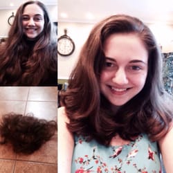 DirtyApples Salon & Barbershop - Ryan helped me trim down a few pounds! :)