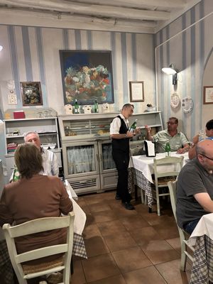 Via Santa Cecilia by null