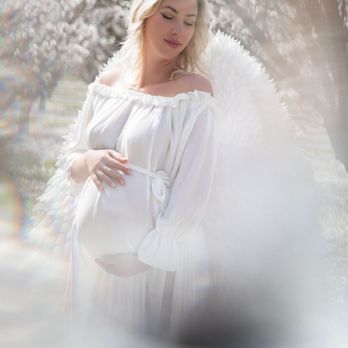 Alona Prokudina - Maternity shot - Session Photography Near Me Alona Prokudina - Maternity shot - Session Photography Near Me