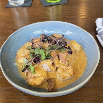 Delaney's Tavern - Scallop, Shrimp and Grits - New American Near Me - Orlando, Florida