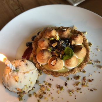 Bolete Restaurant - Lemon and blueberry meringue tart with pistachio ice cream - New American Near Me - Bethlehem, Pennsylvania Bolete Restaurant - Lemon and blueberry meringue tart with pistachio ice cream - New American Near Me - Bethlehem, Pennsylvania