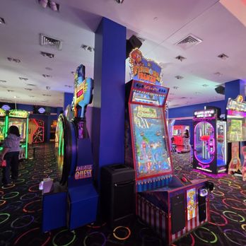 Arcade Time Entertainment - Pizza Near Me - Miami, Florida Arcade Time Entertainment - Pizza Near Me - Miami, Florida