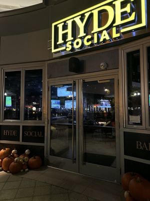 Hyde Social by null
