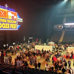 Mother Truckin' Booze Fest - Food truck area.