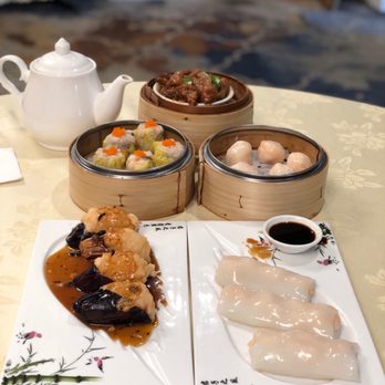 Lee Yuen Seafood Restaurant - Dim sum - Chinese Near Me - Surrey BC, British Columbia