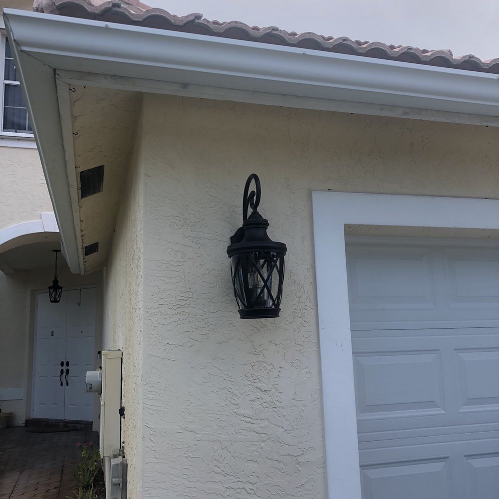 Pride Electric - Garage fixture - Electricians Near Me Pride Electric - Garage fixture - Electricians Near Me