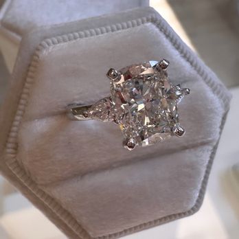 Philip Bortz Jeweler - Diamond engagement ring - Jewelry Near Me - Cincinnati, Ohio Philip Bortz Jeweler - Diamond engagement ring - Jewelry Near Me - Cincinnati, Ohio