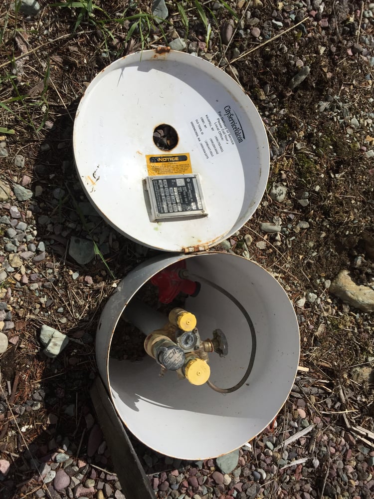 CITY SERVICE VALCON Updated September 2024 15 Photos 640 W Montana St, Kalispell, Montana