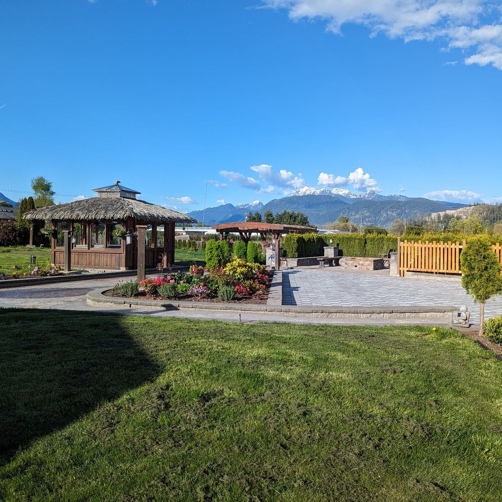 Mountain View Farm - Another outdoor view - Venues & Event Spaces Near Me - Pitt Meadows, British Columbia Mountain View Farm - Another outdoor view - Venues & Event Spaces Near Me - Pitt Meadows, British Columbia