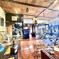 Baraka - Cafe Baraka -- interior