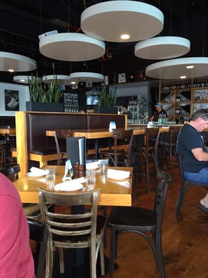 BIN44 Restaurant & Bar by null