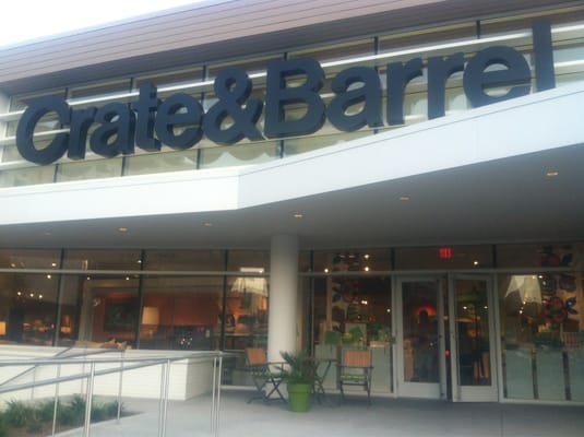 Crate & Barrel by null