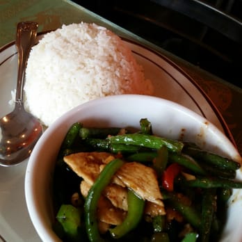 Siam Grill - Pad prik khing with chicken, L22 - Thai Near Me - Portland, Oregon Siam Grill - Pad prik khing with chicken, L22 - Thai Near Me - Portland, Oregon