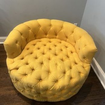 Gold Star Cleaning Services - Before & After Upholstery Cleaning in Gary, IN - Carpet Cleaning Near Me - Hammond, Indiana