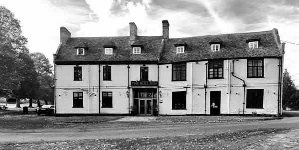 Bull - Barton Mills by null