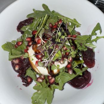 Cowfish - New American Near Me - Hampton Bays, New York