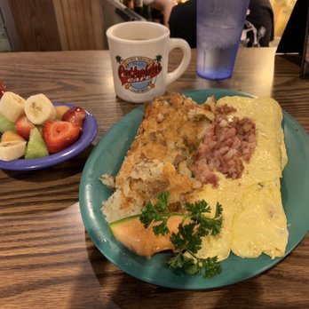 The Potholder Cafe - The Rancher with fruit! - Breakfast & Brunch Near Me - Long Beach, California
