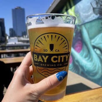 Bay City Brewing - Bay City Blonde - Breweries Near Me - San Diego, California