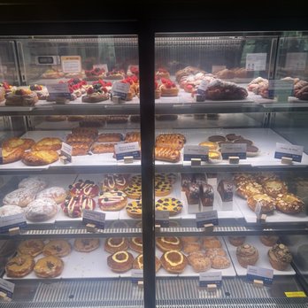 Paris Baguette - Bakeries Near Me - Miami, Florida Paris Baguette - Bakeries Near Me - Miami, Florida