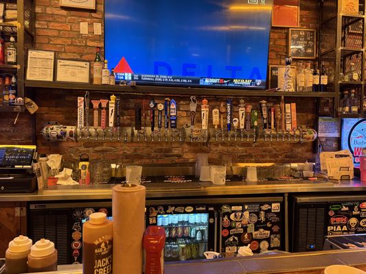 Martin's Bar-B-Que Joint by null