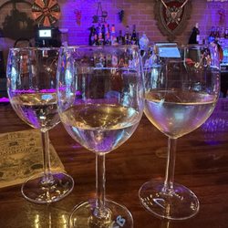 Dracula’s Legacy - White wine flight