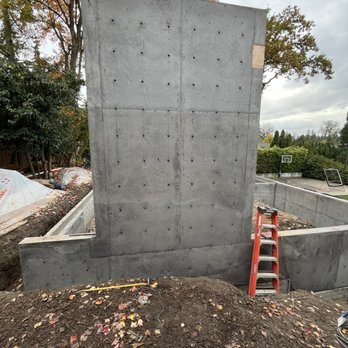 Valdez Concrete Company - Colored Architectural wall - Masonry/Concrete Near Me Valdez Concrete Company - Colored Architectural wall - Masonry/Concrete Near Me