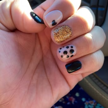 Future Nail & Spa - I saw these nails on Pinterest and brought in the picture and Mindy did them for me. - Nail Salons Near Me - Long Beach, California