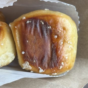 Pretzel Stop - What a lovely bottom :0 - Pretzels Near Me - Saint Peters, Missouri