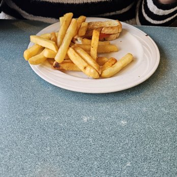 Carl's Kountry Kitchen - Grilled cheese with tomato and bacon and fries - Breakfast & Brunch Near Me - Syracuse, New York Carl's Kountry Kitchen - Grilled cheese with tomato and bacon and fries - Breakfast & Brunch Near Me - Syracuse, New York