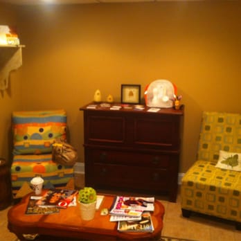 The Bee Hive - Waiting area - Skin Care Near Me - Monchanin, Delaware
