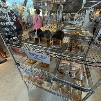 San Martín Bakery & Restaurant - Bakeries Near Me - Dallas, Texas