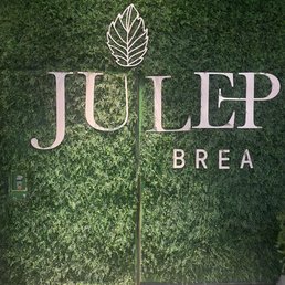 Ivy and Julep sign out front