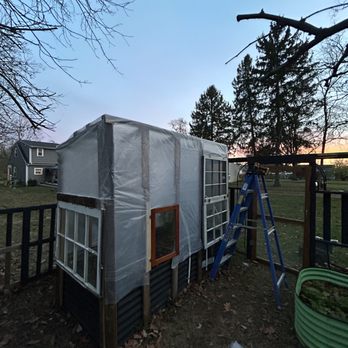Green Thumb Solutions - DIY green house - Gardeners Near Me Green Thumb Solutions - DIY green house - Gardeners Near Me