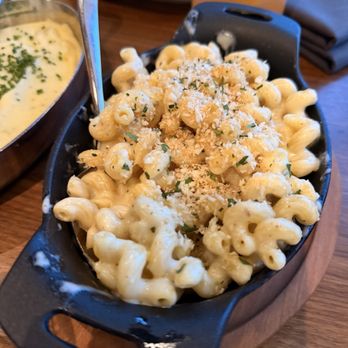 Butcher & Thief - Mac n cheese and mashed potatoes sides - Steakhouses Near Me - Las Vegas, Nevada
