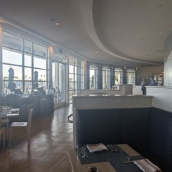 Crown Landing - Dining Area