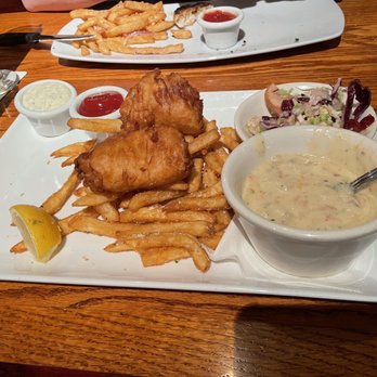 Glacier BrewHouse - American Near Me - Anchorage, Alaska