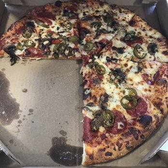 Domino's Pizza - Pizza - Pizza Near Me - Fallbrook, California