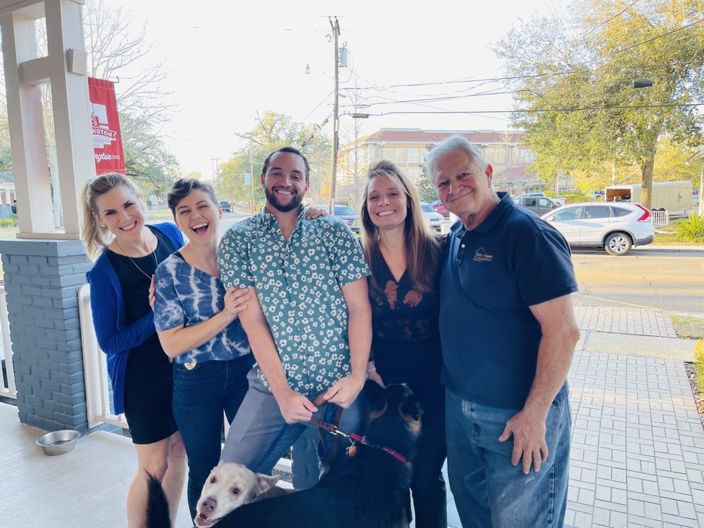 FLEUR DE LIS LAW & TITLE COMPANY 900 W Causeway Approach, Mandeville