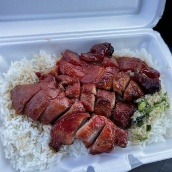 Kum Hong BBQ Restaurant - Barbeque Near Me - Richmond Hill, Ontario Kum Hong BBQ Restaurant - Barbeque Near Me - Richmond Hill, Ontario