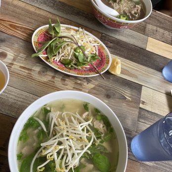 Pho 87 - Raw beef Pho - Vietnamese Near Me - Los Angeles, California
