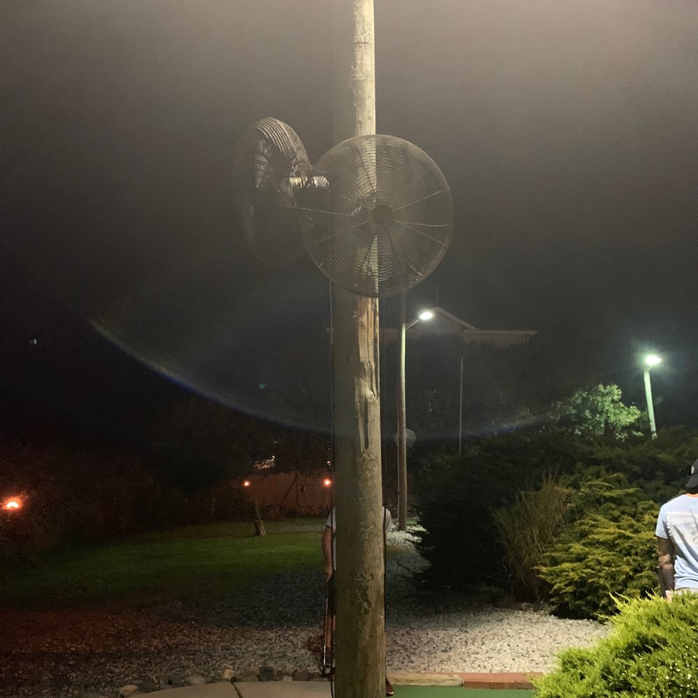 Harbor Light Golf - Fans to blow away the bugs & the dead hot air - Bike Rentals Near Me - Wildwood, New Jersey