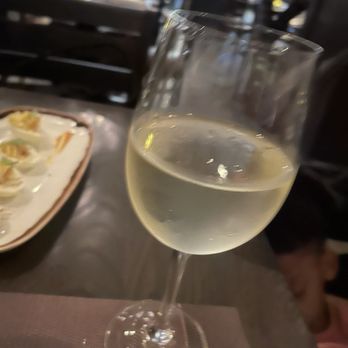 LowCountry Steak - Sauv Blanc - Southern Near Me - Atlanta, Georgia LowCountry Steak - Sauv Blanc - Southern Near Me - Atlanta, Georgia