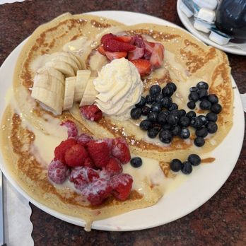 Speggtacular Clearwater Beach - Crepe w/ Mixed Fruit & English Cream - New American Near Me - Clearwater, Florida Speggtacular Clearwater Beach - Crepe w/ Mixed Fruit & English Cream - New American Near Me - Clearwater, Florida