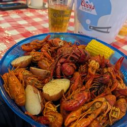 Seasons Crawfish - 2 lbs of crawfish with added sausage, corn, & potatoes.