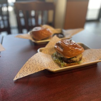 Flip N Dip Burger - a close up of a table - Halal Near Me - Cypress, Texas Flip N Dip Burger - a close up of a table - Halal Near Me - Cypress, Texas