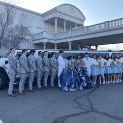United Top Limo and Car Service - Our passengers are happy using our stretch limo service in New Jersey