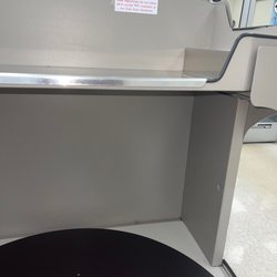 Price Chopper - Self checkout bagging area