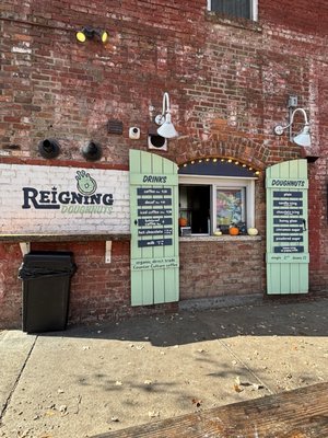 Reigning Doughnuts by null